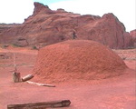 Monument Valley - Habitation Navajo (Hogan)